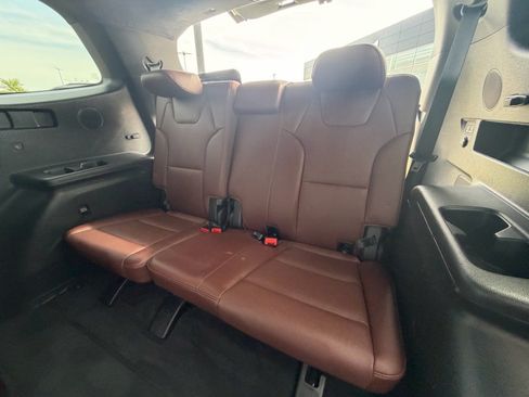 Used 2023 Kia Telluride SX Prestige AWD/4WD image 7