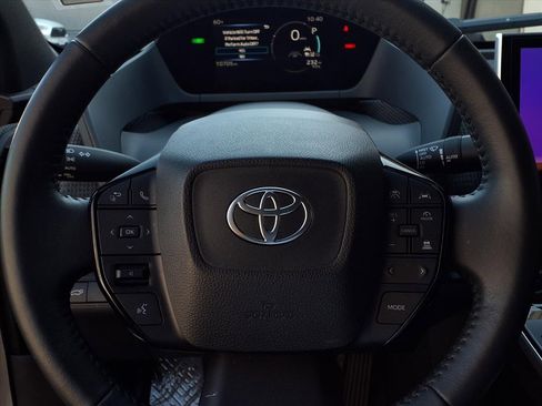 Certified 2025 Toyota bZ4X FWD image 12