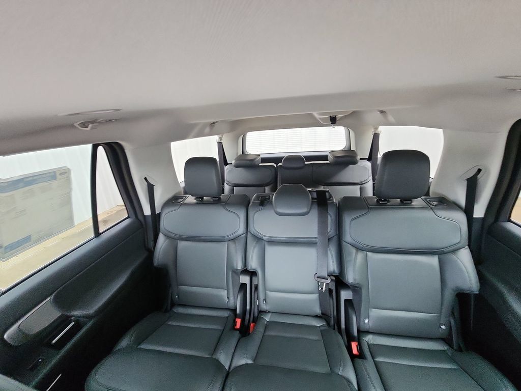 New 2027 Ford Expedition Max Active RWD image 12