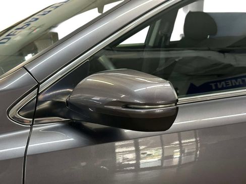 Used 2019 Honda CR-V EX image 25