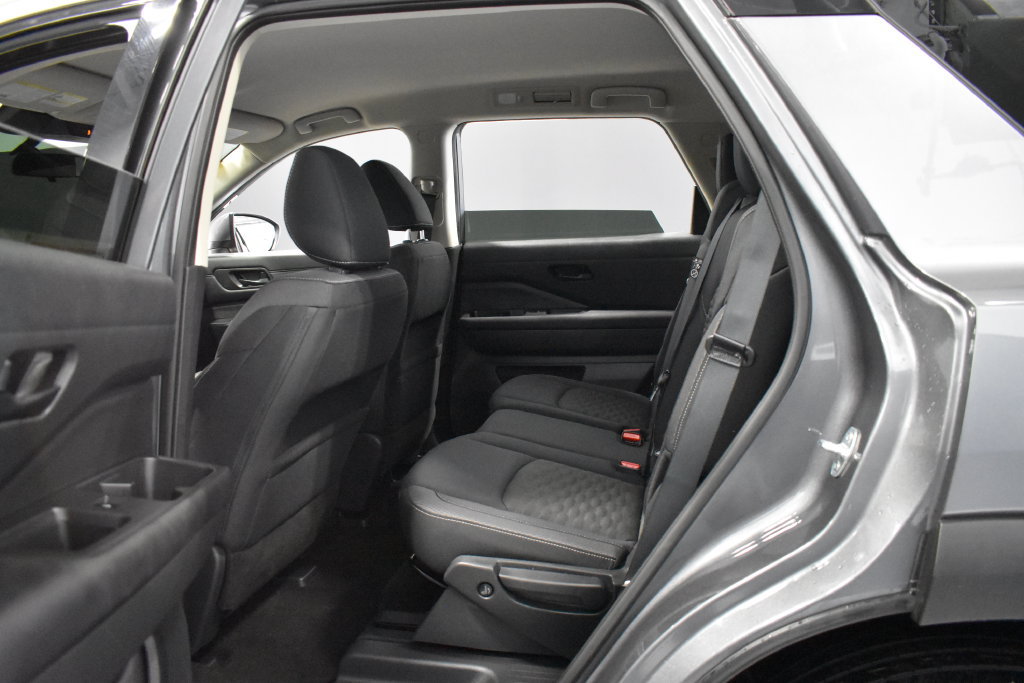 Certified 2024 Nissan Pathfinder SV AWD/4WD image 33