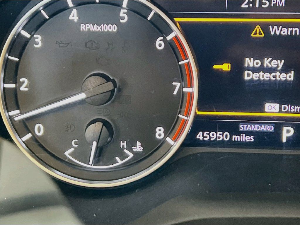 Used 2025 Nissan Rogue SV FWD image 12