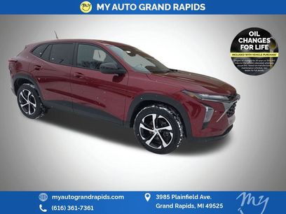 Used 2024 Chevrolet Trax RS