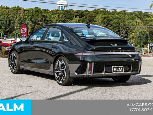 Used 2024 Hyundai Ioniq 6 SEL AWD/4WD image 9