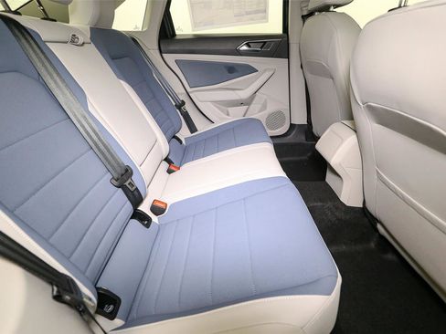 New 2026 Volkswagen Jetta SE image 15