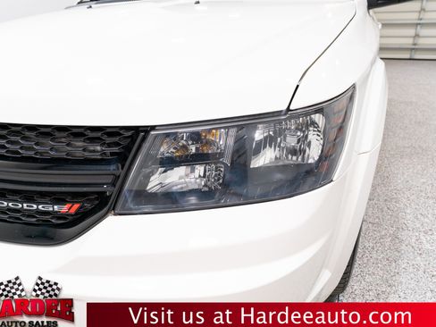 Used 2018 Dodge Journey SE w/ Popular Equipment Group FWD image 8