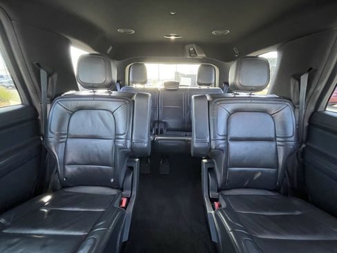 Used 2022 Lincoln Navigator Reserve image 31