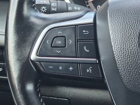 Used 2021 Toyota Highlander XSE image 22