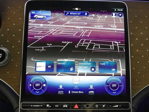 Certified 2023 Mercedes-Benz EQE 350+ 4MATIC SUV w/ Exclusive Trim Package image 19