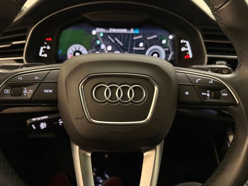 Used 2023 Audi Q7 2.0T Premium w/ Convenience Package AWD/4WD image 17