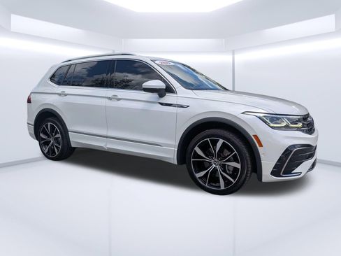 Used 2022 Volkswagen Tiguan SEL R-Line AWD/4WD image 1