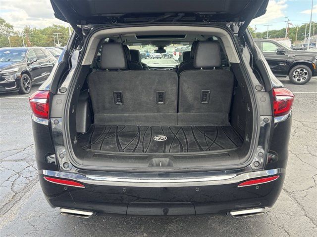 Used 2020 Buick Enclave Avenir w/ Avenir Technology Package AWD/4WD image 27