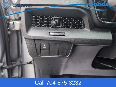 Used 2023 Honda CR-V LX image 25