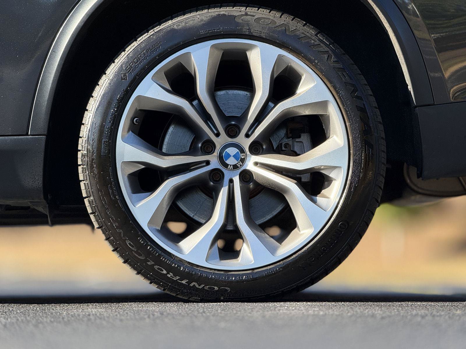 Used 2016 BMW X5 xDrive50i AWD/4WD image 18