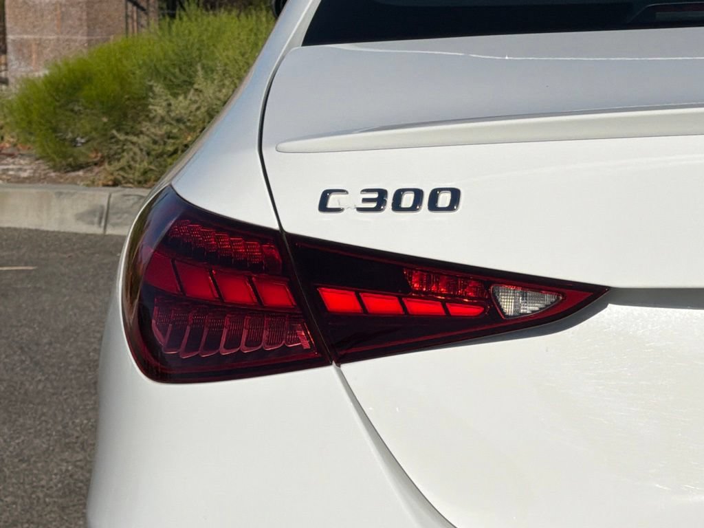 Used 2024 Mercedes-Benz C 300 Sedan image 14