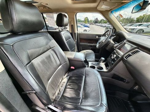 Used 2019 Ford Flex Limited AWD/4WD image 27
