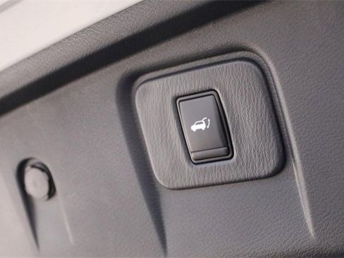 Certified 2024 Nissan Murano SL image 8