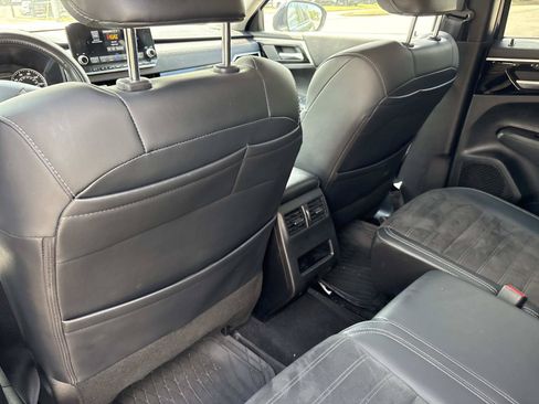 Used 2024 Mitsubishi Outlander SE FWD image 26