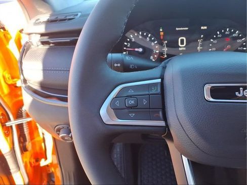 New 2026 Jeep Compass Latitude AWD/4WD image 19