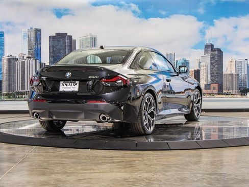 Used 2025 BMW 230i xDrive 230i xDrive w/ Convenience Package image 8