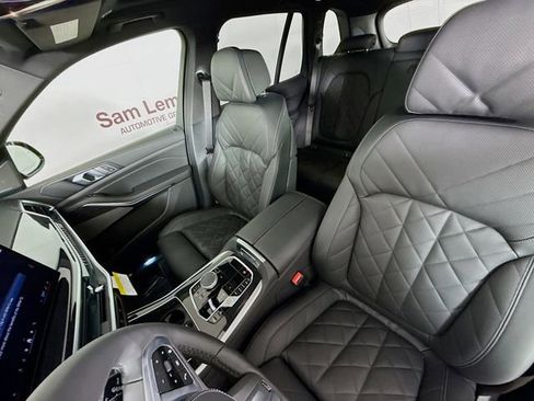New 2026 BMW X5 xDrive40i w/ M Sport Package AWD/4WD image 22