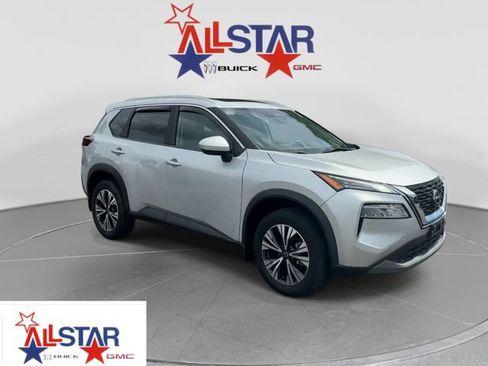 Used 2023 Nissan Rogue SV w/ SV Premium B Package FWD image 1