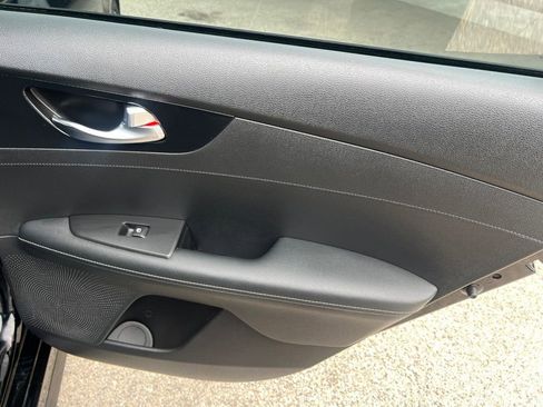 Certified 2023 Kia Forte GT-Line w/ GT-Line Premium Package FWD image 16