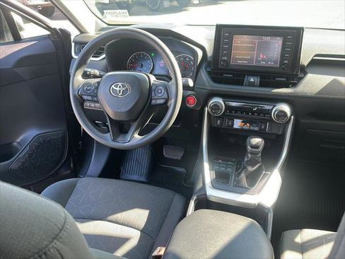 Certified 2019 Toyota RAV4 XLE image 18