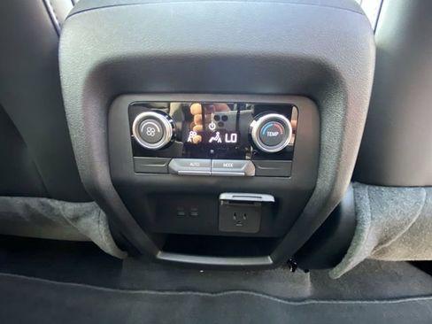 New 2026 Buick Enclave Sport Touring w/ Power Package image 22