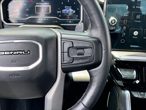 Used 2022 GMC Sierra 1500 Denali AWD/4WD image 25