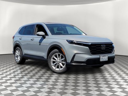 Certified 2025 Honda CR-V EX image 2