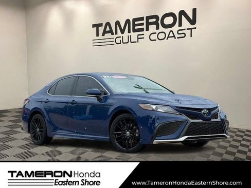 Used 2023 Toyota Camry XSE FWD image 1