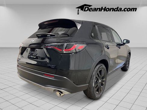 New 2027 Honda HR-V Sport image 7