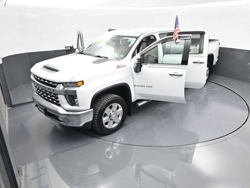 Used 2022 Chevrolet Silverado 3500 LTZ image 41