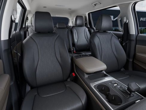 New 2026 Kia Carnival image 15