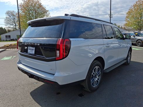 Certified 2025 Ford Expedition Max Active AWD/4WD image 5