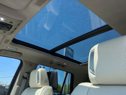 New 2026 Cadillac Escalade Platinum Sport w/ LPO, ONYX Package AWD/4WD image 25