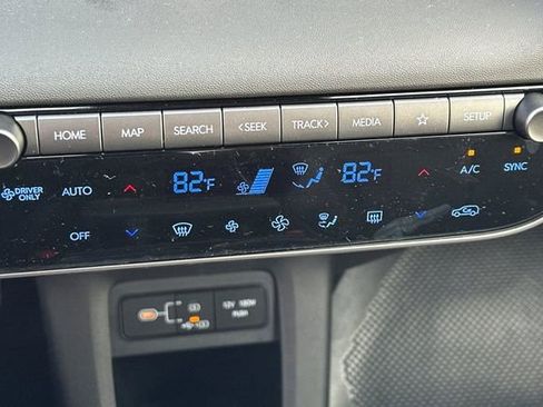 New 2026 Hyundai Ioniq 5 SEL image 21