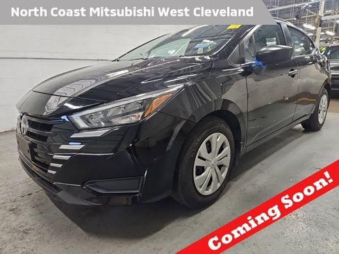 Used 2025 Nissan Versa S w/ Trunk Package image 1