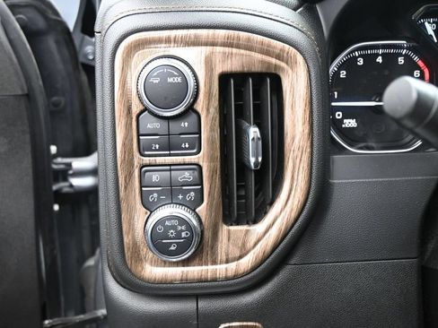 Used 2021 GMC Sierra 1500 AT4 AWD/4WD image 13