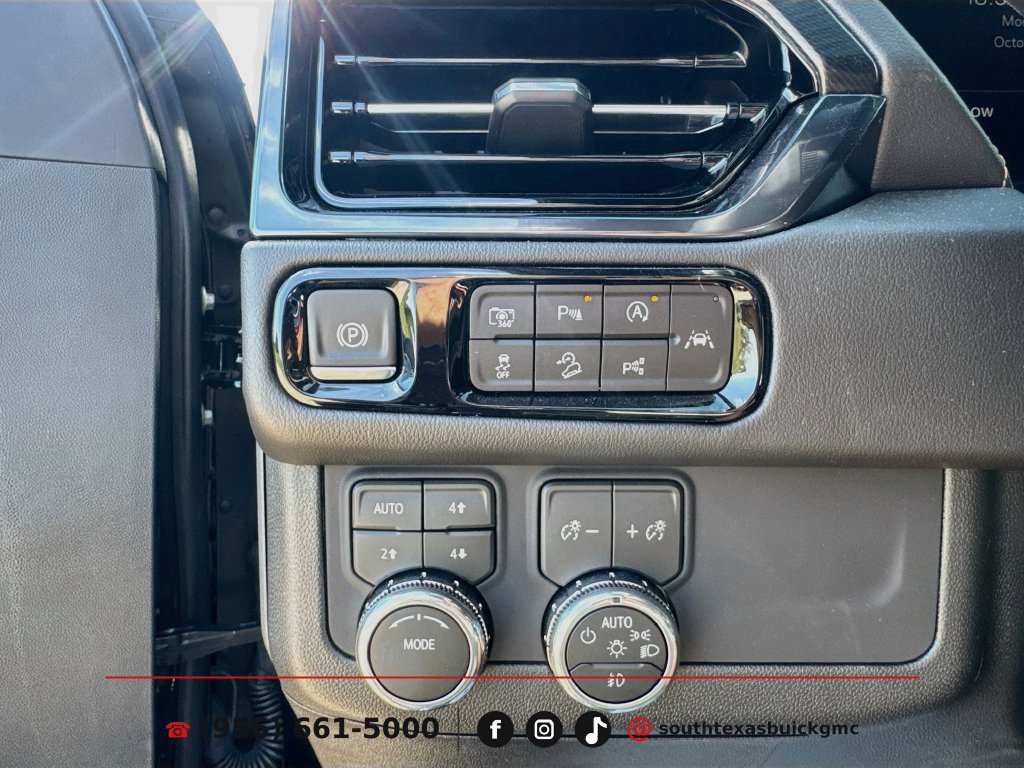 New 2026 GMC Yukon AT4 w/ AT4 Premium Package AWD/4WD image 23
