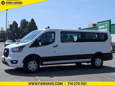 Used 2023 Ford Transit 350 XLT RWD image 3