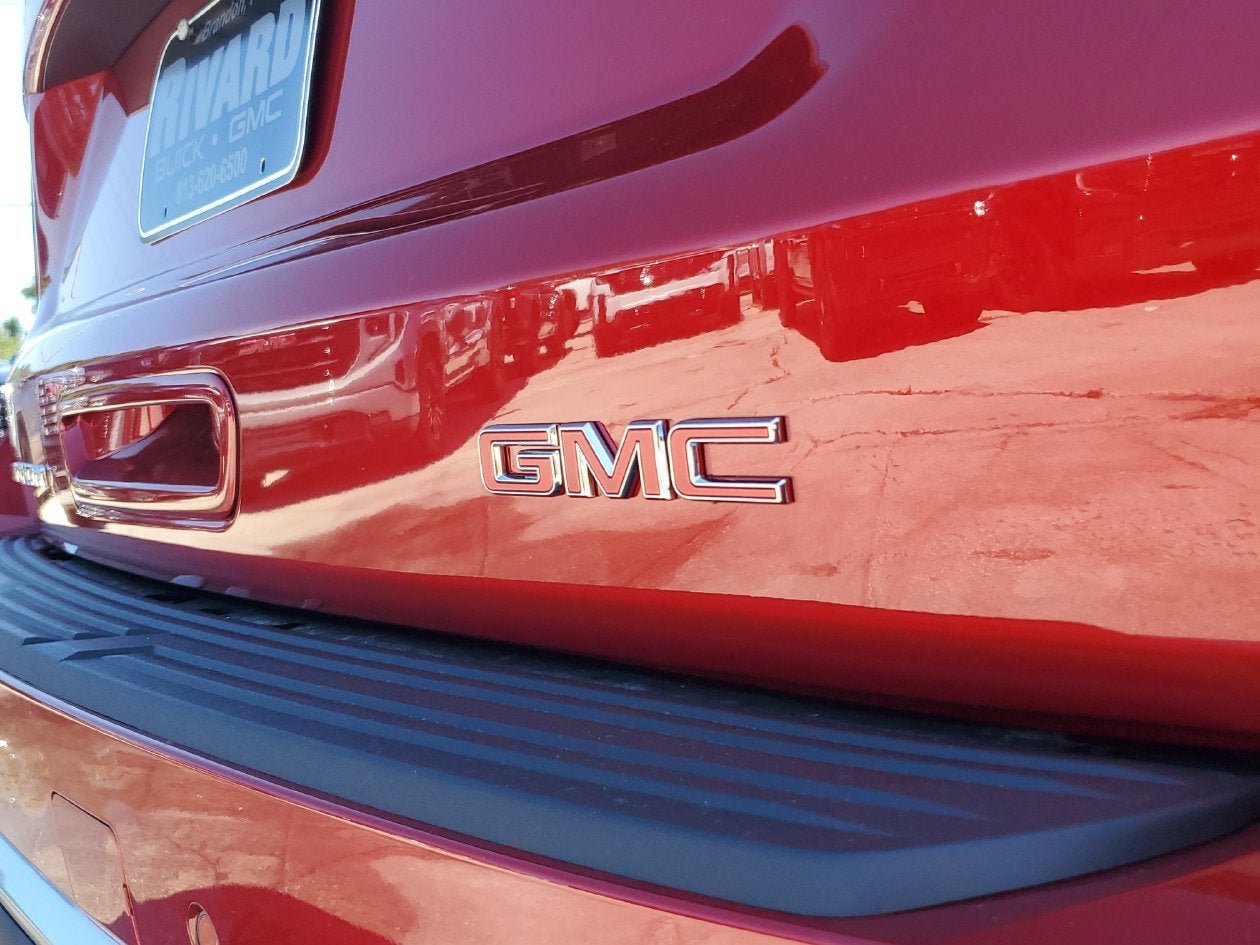 New 2027 GMC Yukon Denali w/ Denali Reserve Package AWD/4WD image 7
