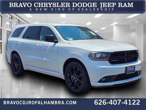 Used 2019 Dodge Durango SXT RWD image 1