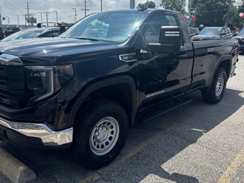 Used 2025 GMC Sierra 1500 Pro w/ Pro Value Package AWD/4WD image 3