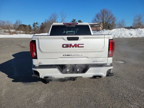 Certified 2024 GMC Sierra 1500 Denali image 6