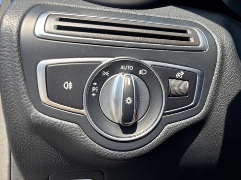 Used 2020 Mercedes-Benz C 300 Sedan image 23