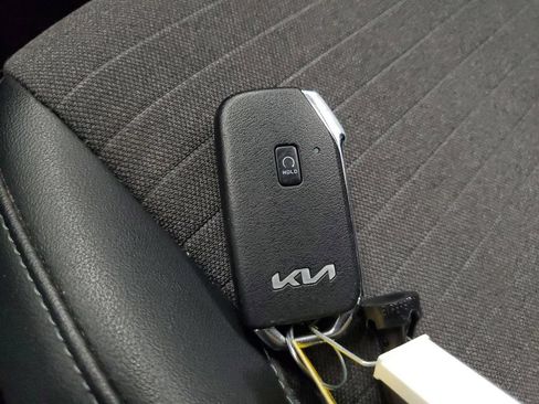 Certified 2023 Kia Seltos S w/ Navigation Package AWD/4WD image 27