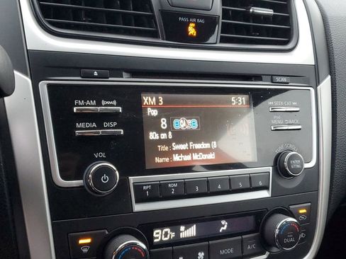 Used 2017 Nissan Altima 2.5 SV image 20