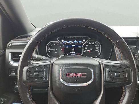 Used 2021 GMC Yukon AT4 w/ Rear Media and Nav Package image 19